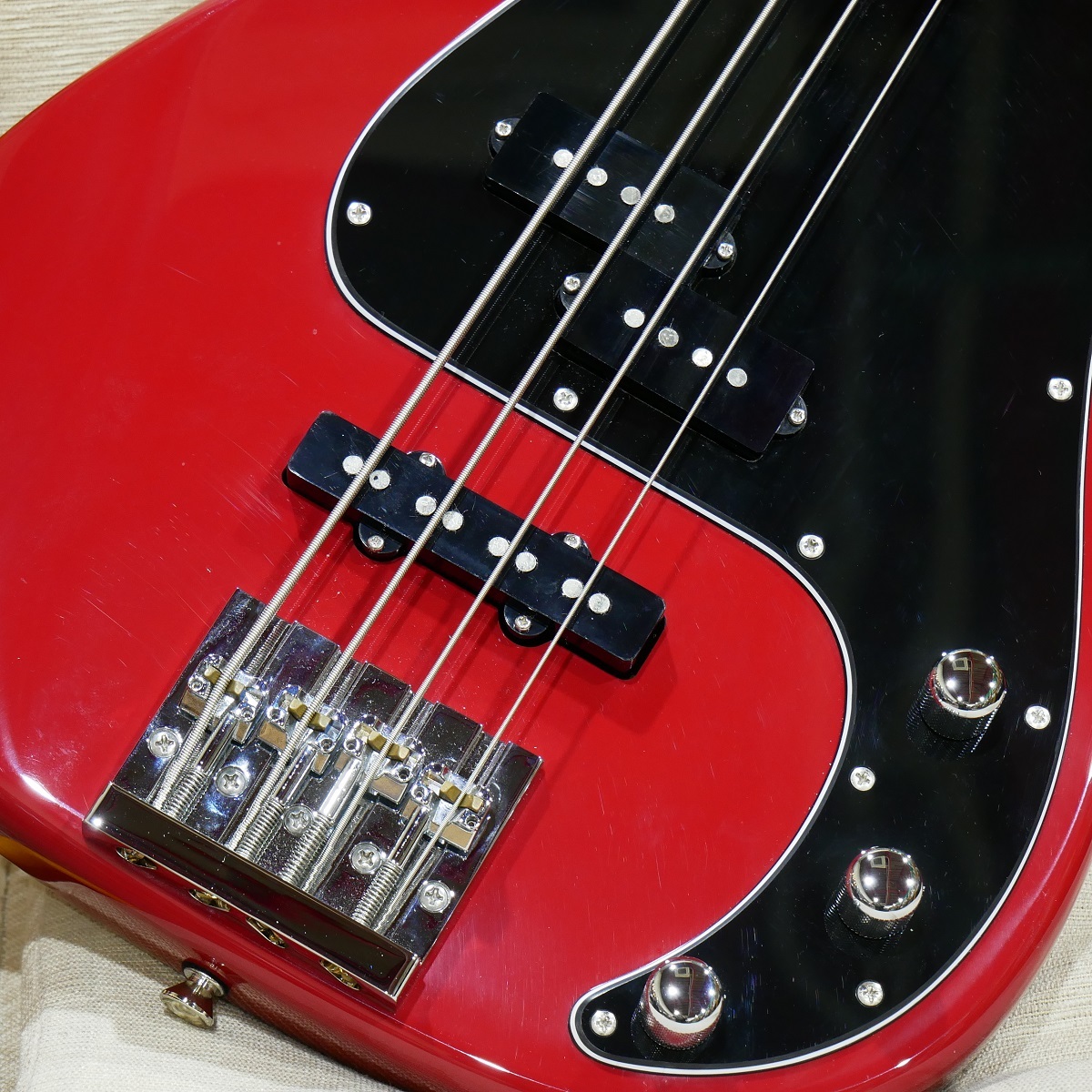 Crews Maniac Sound NPJ Custom with K&T P64VBW & J-Custom / Dakota