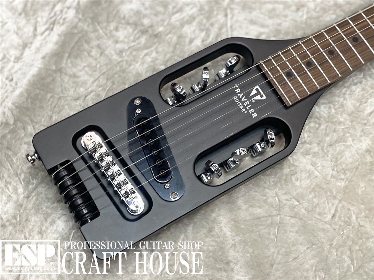 Traveler Guitar Ultra-Light Electric Midnight Black（中古）【楽器