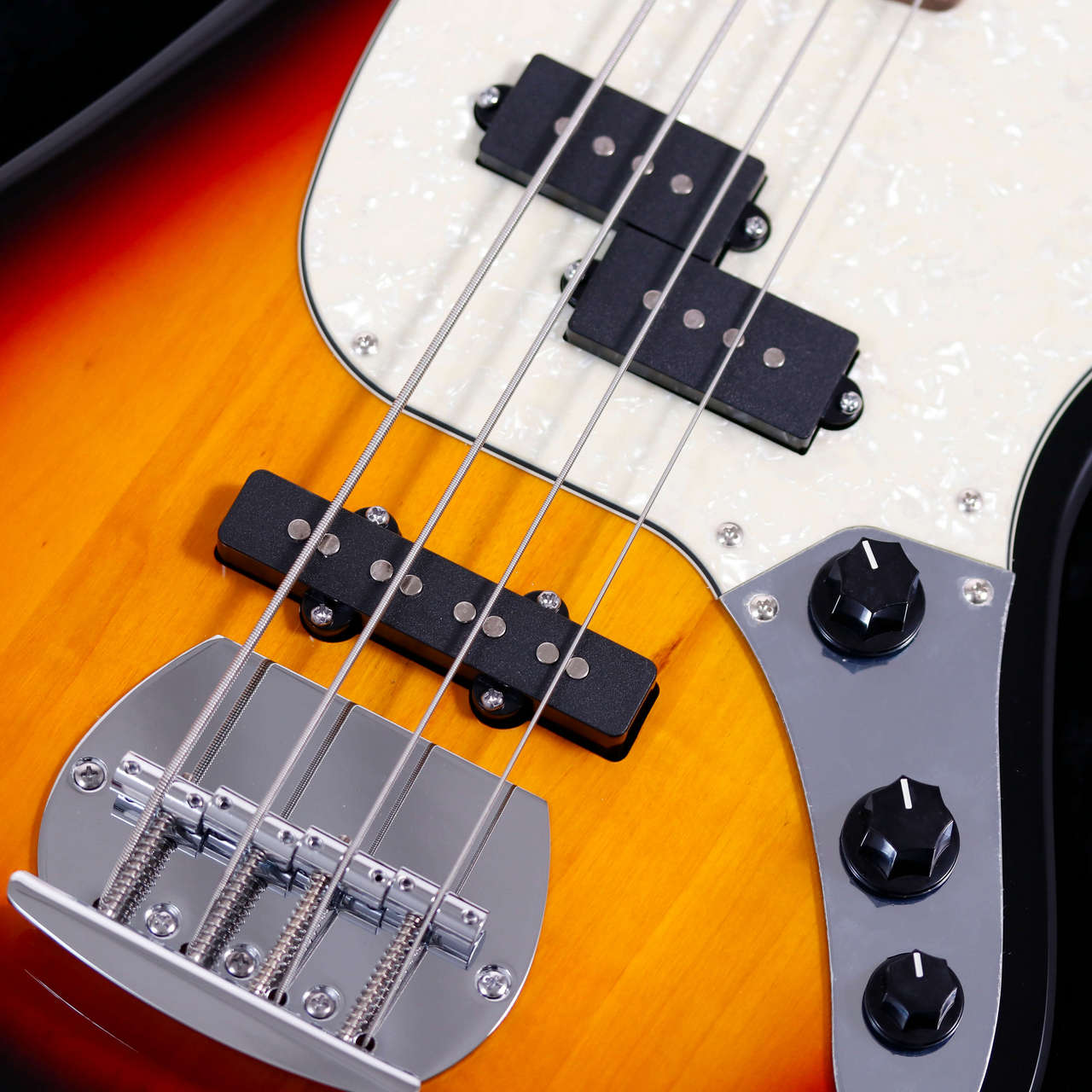 Sfida SJB-450 Sunburst (サンバースト) エレキベース ショート