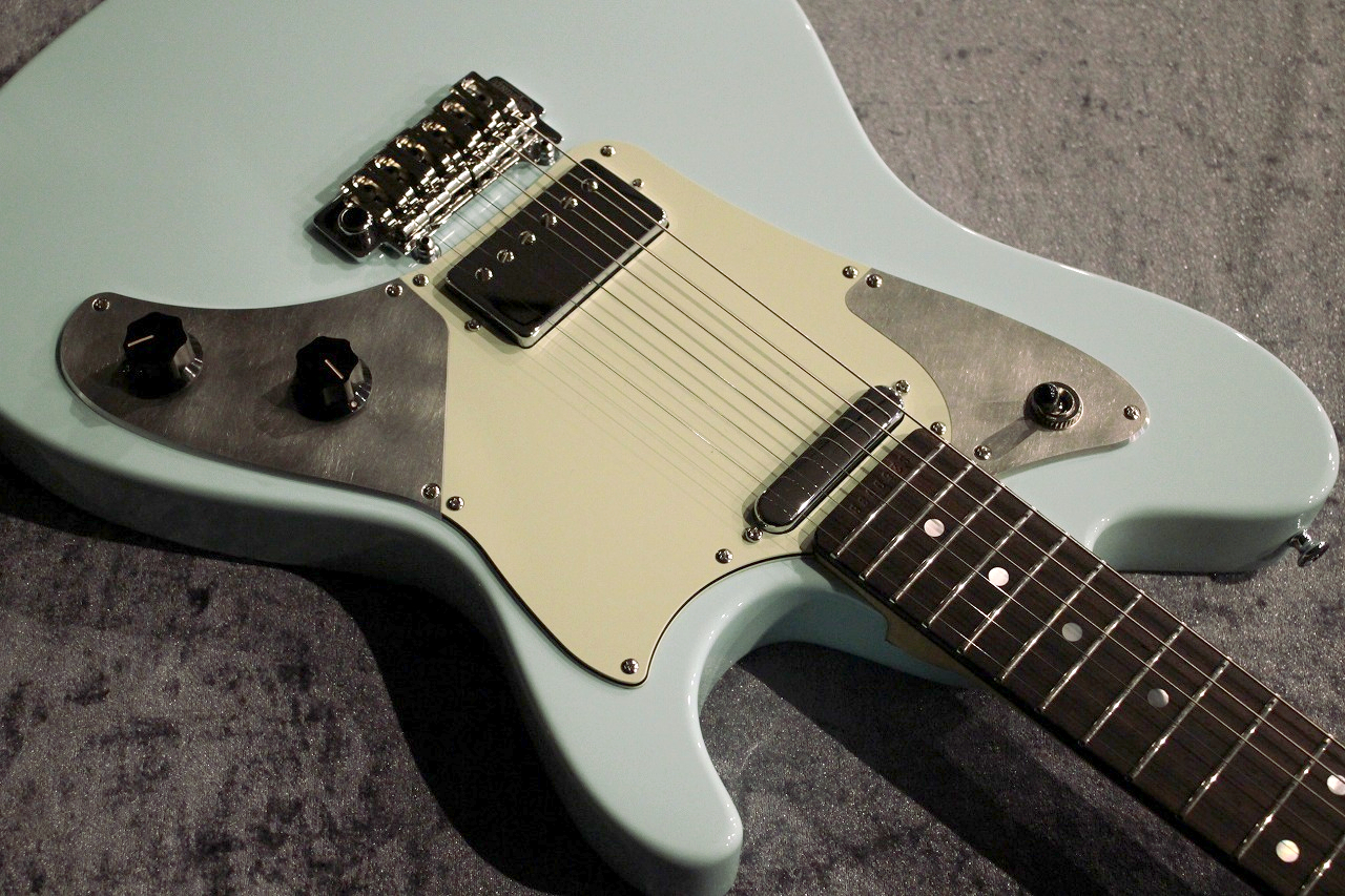 ギター Sugi Rainmaker Sugi Rainmaker - Metallic 3-tone Burst. NEW (Authorized