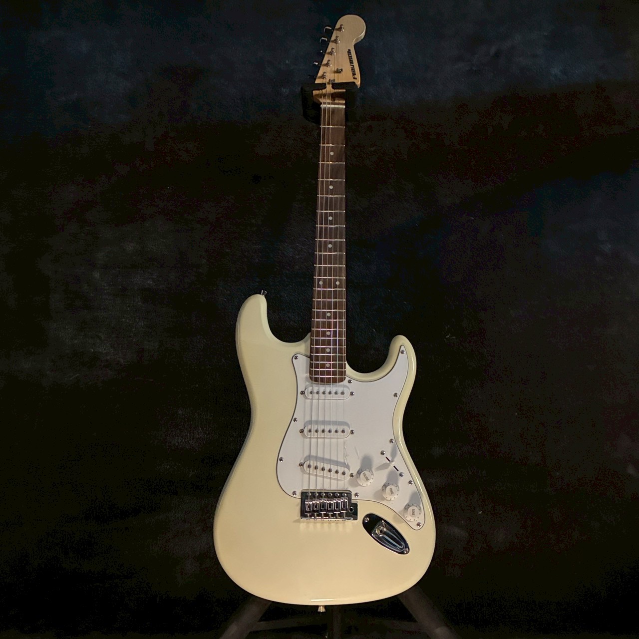PLAYTECH ST type ivory【3.67kg】（中古）【楽器検索デジマート】