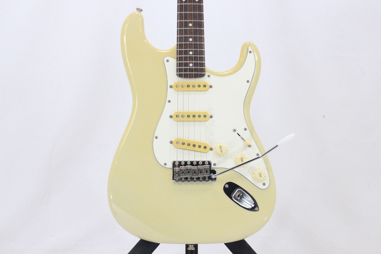 Brian by Bacchus BST ストラトタイプ 音出OK 美中古品 Bacchus BST-60（中古）【楽器検索デジマート】
