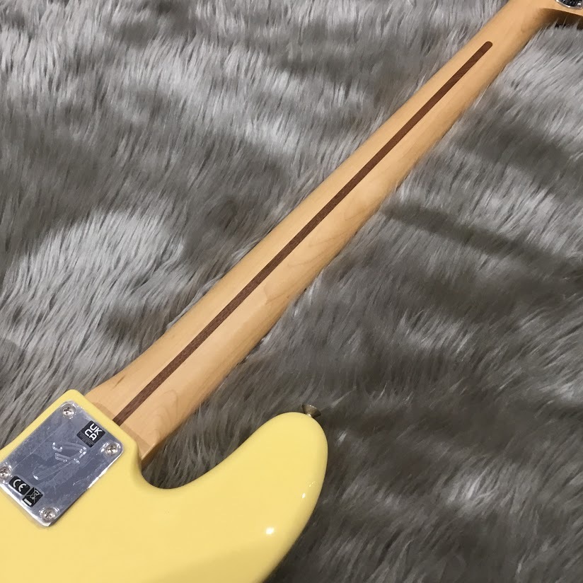 Fender （フェンダー）Player Jazz Bass/メイプル指板/Buttercream/実物写真【SALE/送料無料】（新品特価/送料 無料）【楽器検索デジマート】