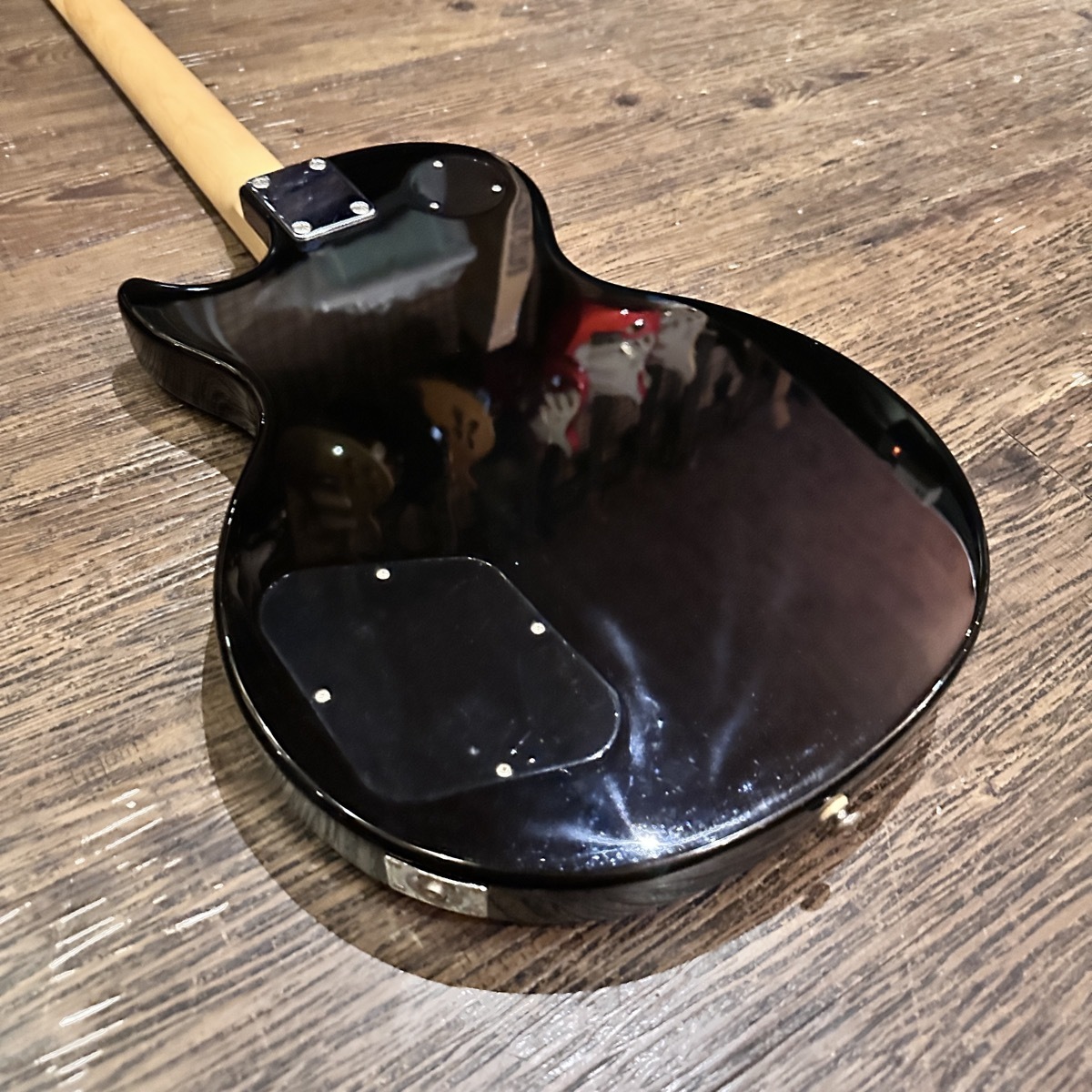 BUSKER'S BLF200 Electric Guitar（中古/送料無料）【楽器検索デジマート】