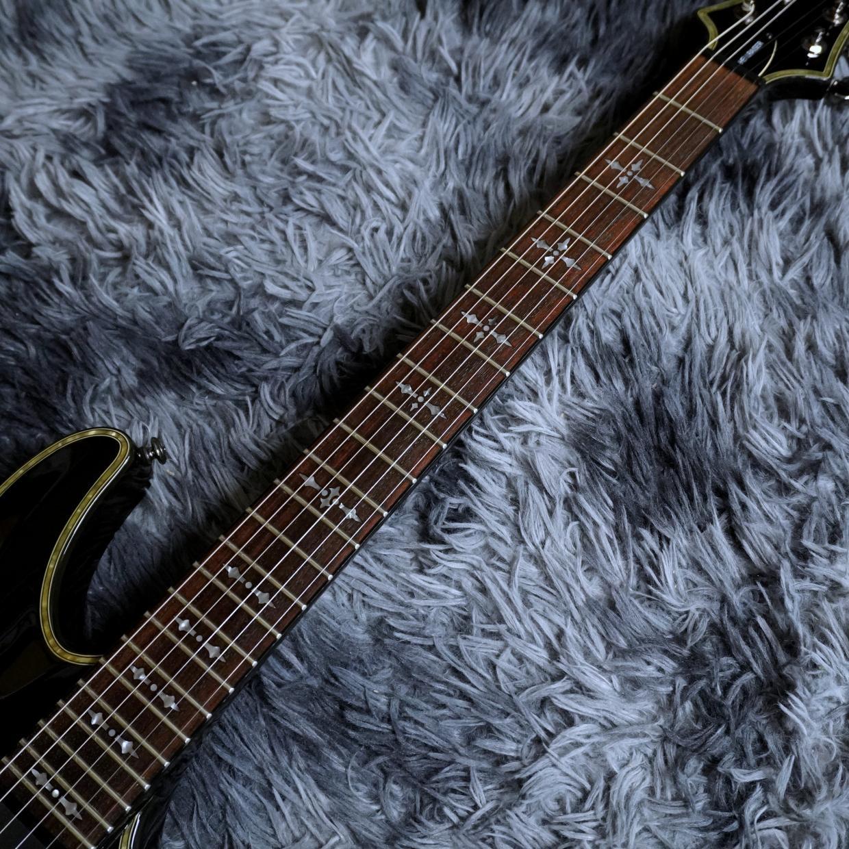 SCHECTER Diamond Series Hellraiser AD-C-1-HR Black / EMG81 89TW