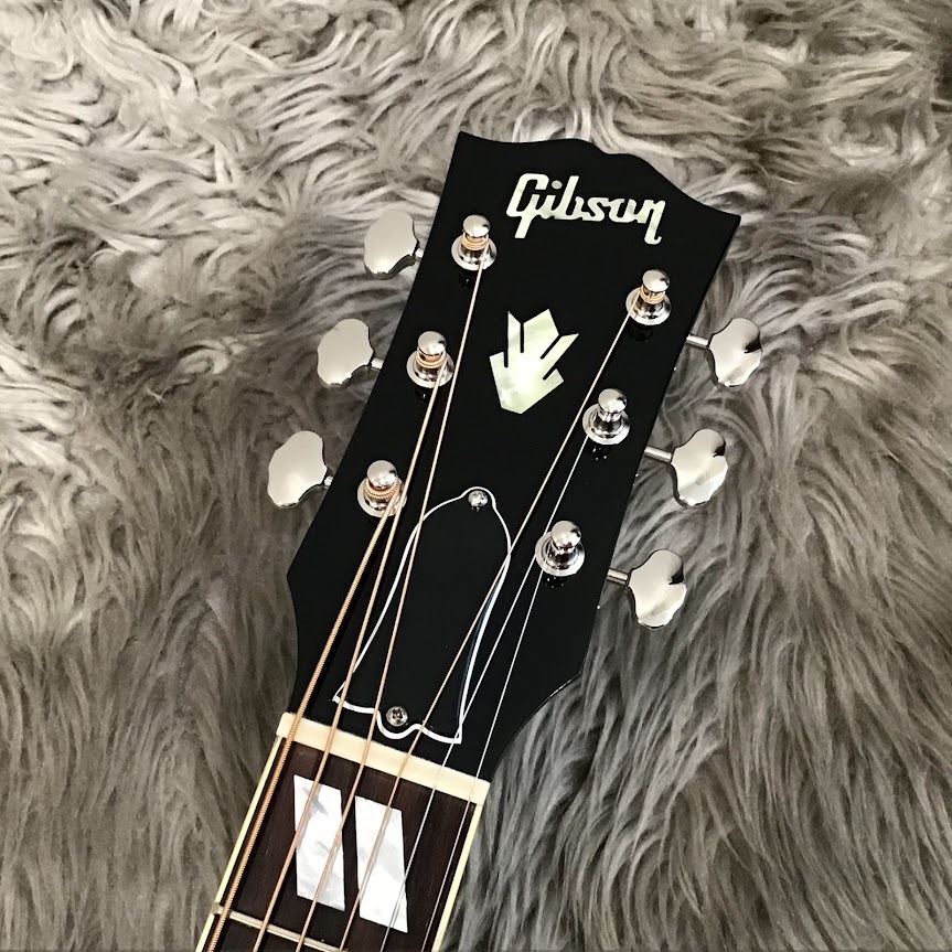 Gibson southern jumbo エレアコ 7175ZUAuhNL._UF350,350_QL50_.jpg