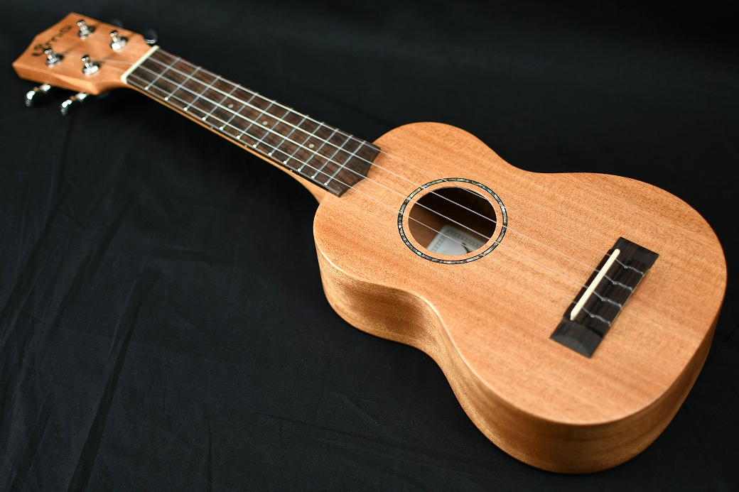 Uma Ukulele UK-05SS Soprano（新品）【楽器検索デジマート】