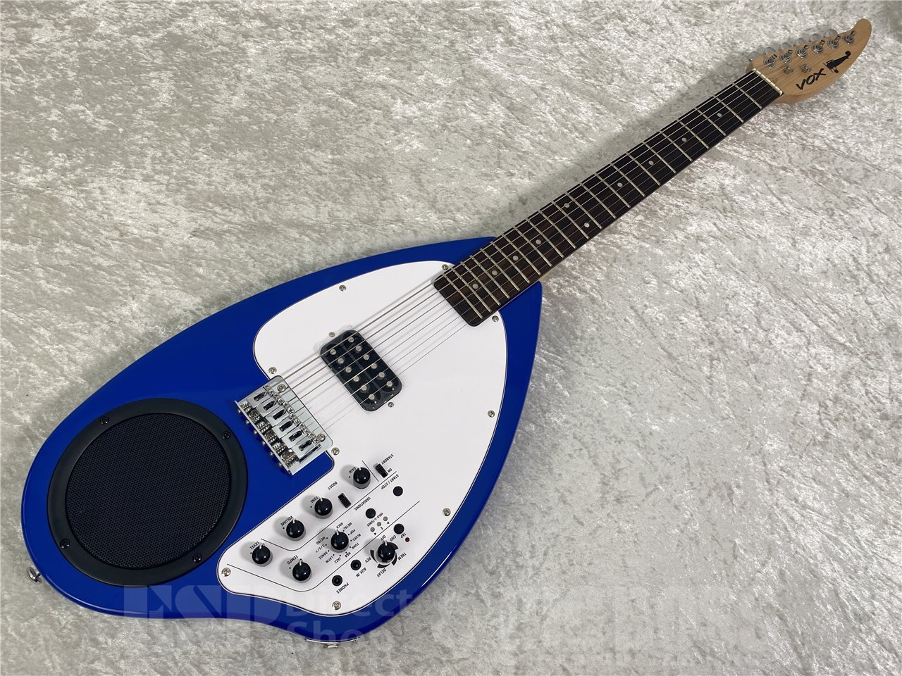 VOX アパッチ　アンプ内蔵ギター　エレキギター APACHE-1 VOX APACHE-1 アンプ内蔵ギター 本体のみ /ヴォックス/店頭/他モール