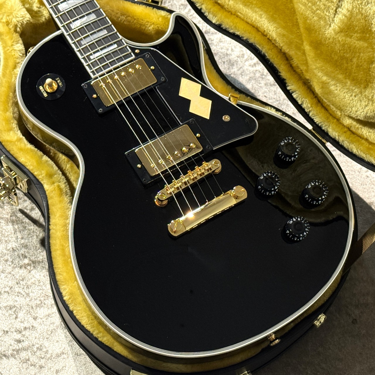 【トーンノブ不良】エピフォン　レスポール　GIBSONロゴ有り トーンノブ不良】エピフォンレスポールGIBSONロゴ有り