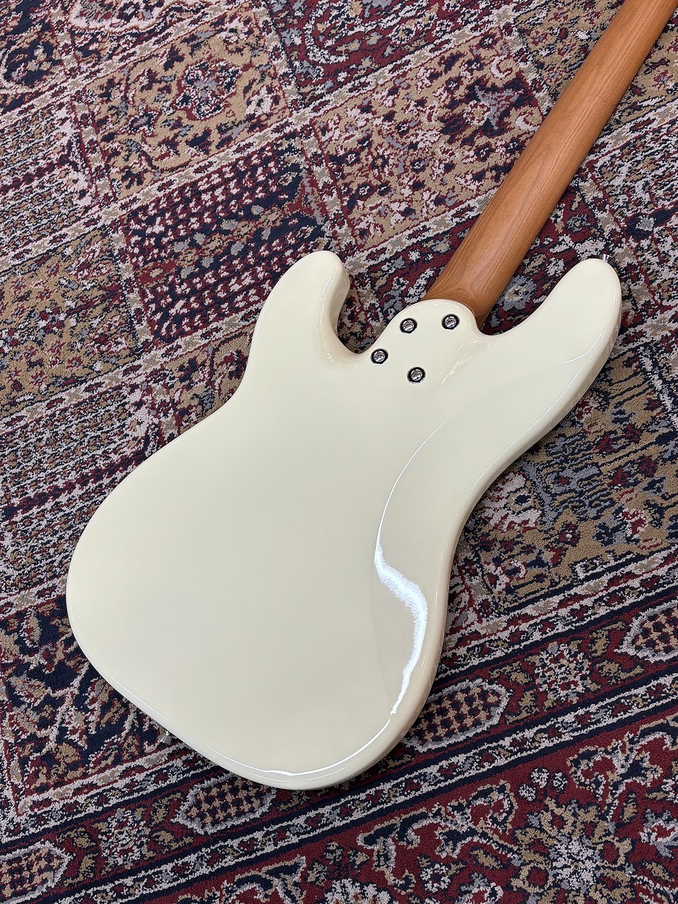 Bacchus BPB-1DX RSM/M - OWH (Olympic White) -（新品）【楽器検索