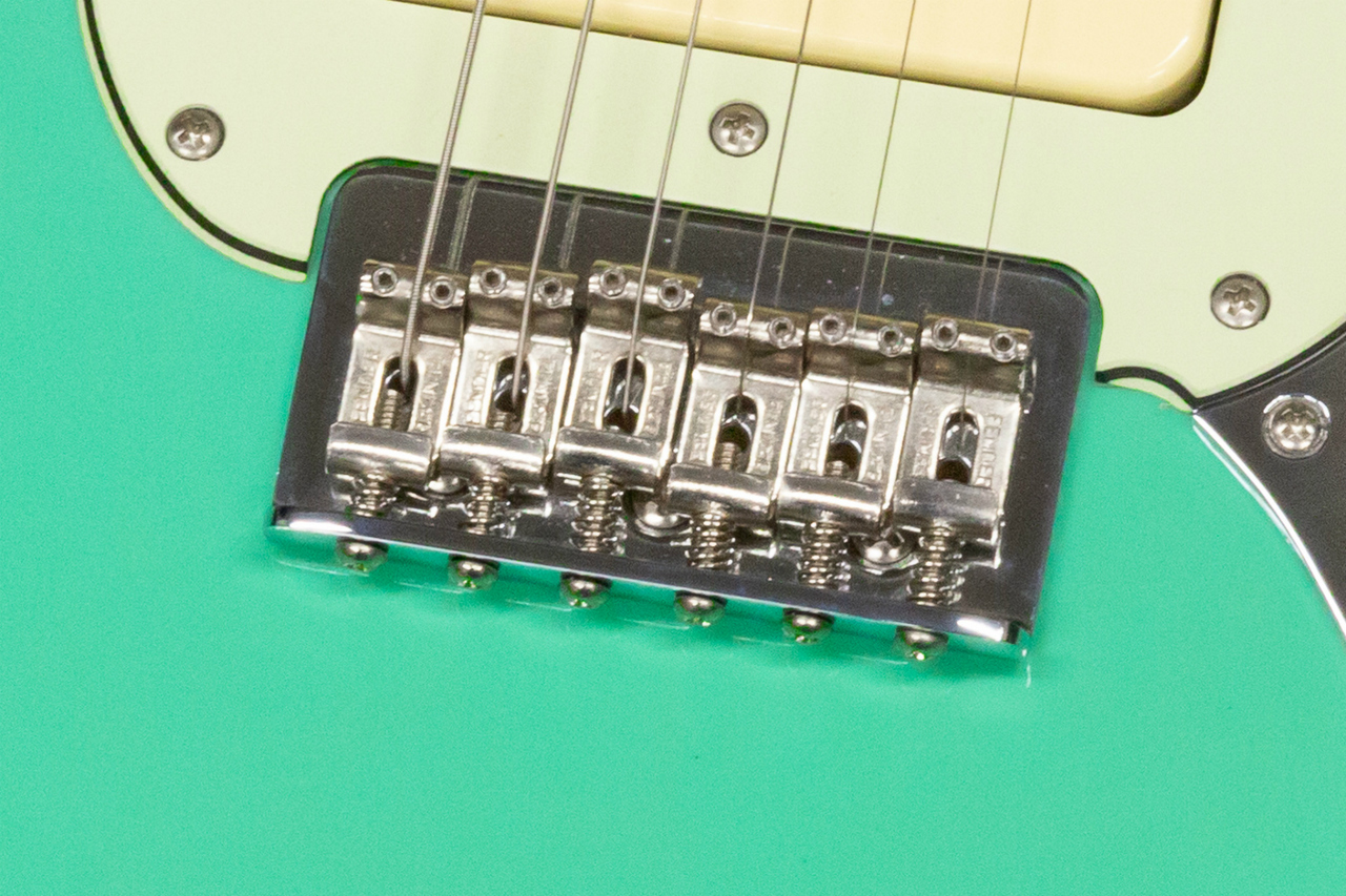 Fender Player Mustang 90 モディファイ Amazon | Fender エレキギター Player Mustang® 90, Maple