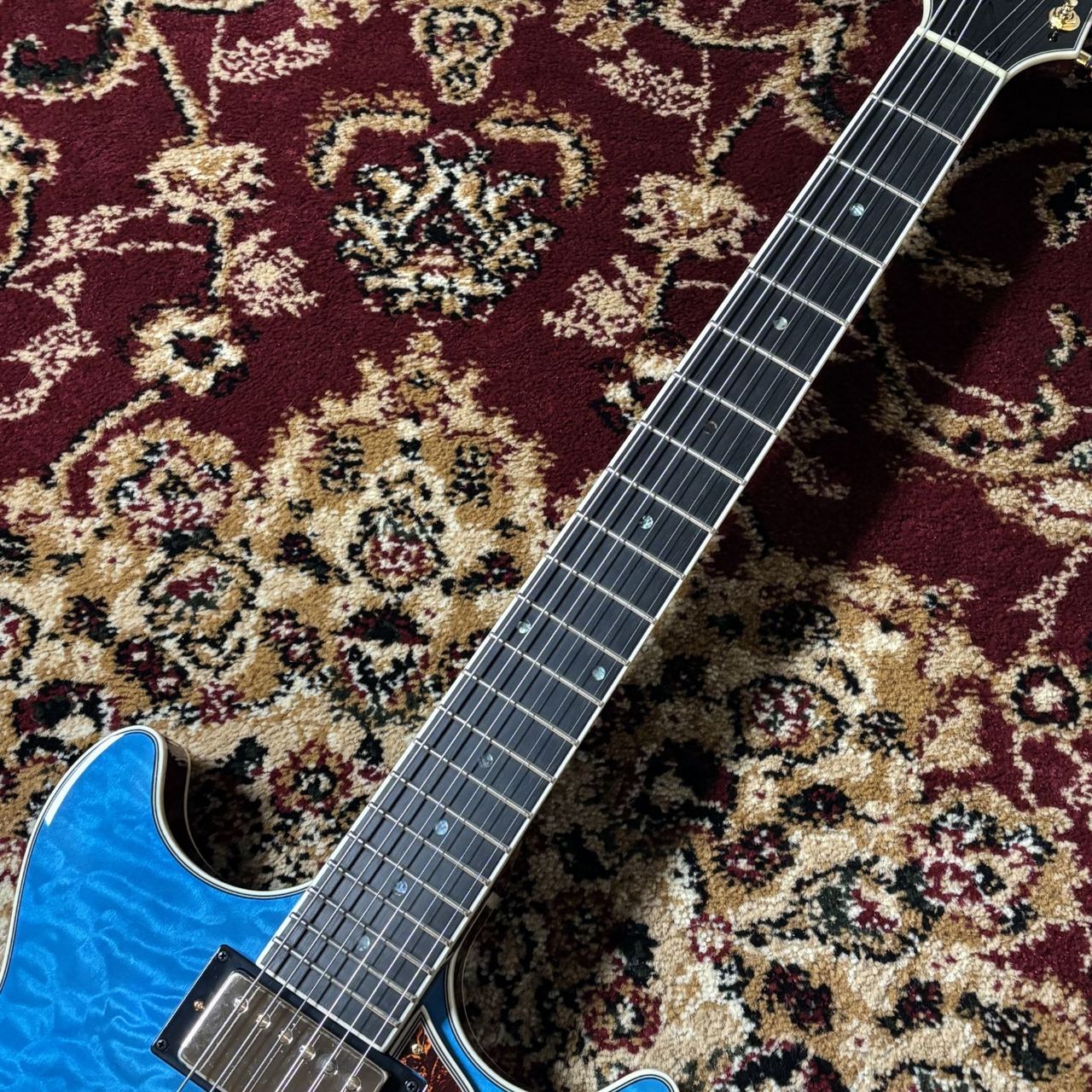 Ibanez AMH90QM TBL フルアコギター【現物写真／重量2.64kg】（新品
