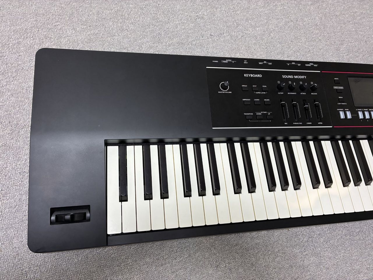 Roland JUNO-D8【現物写真】【88鍵盤】【ウェイテッド・ハンマー