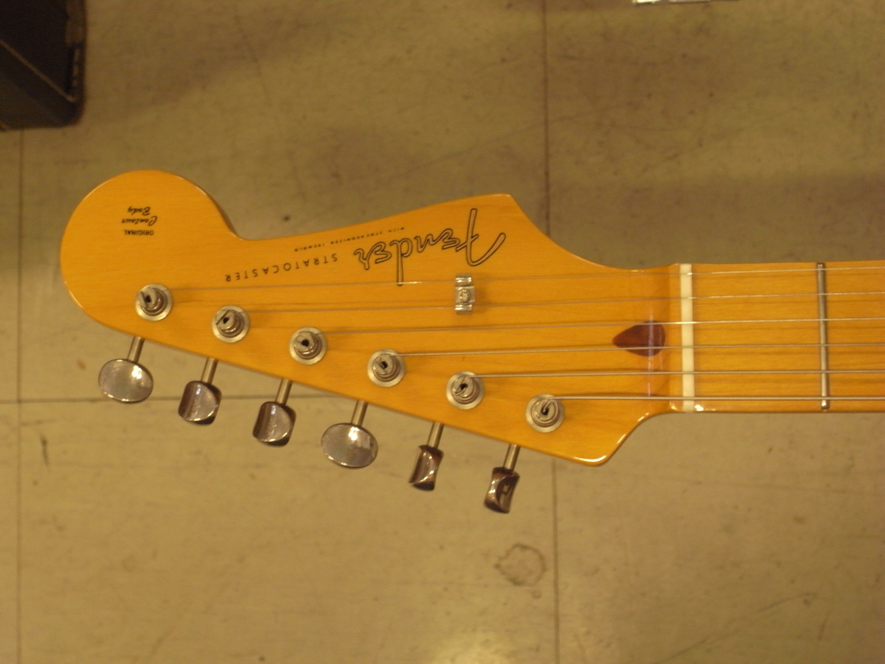 Fender Japan ST57-105DMC（中古）【楽器検索デジマート】