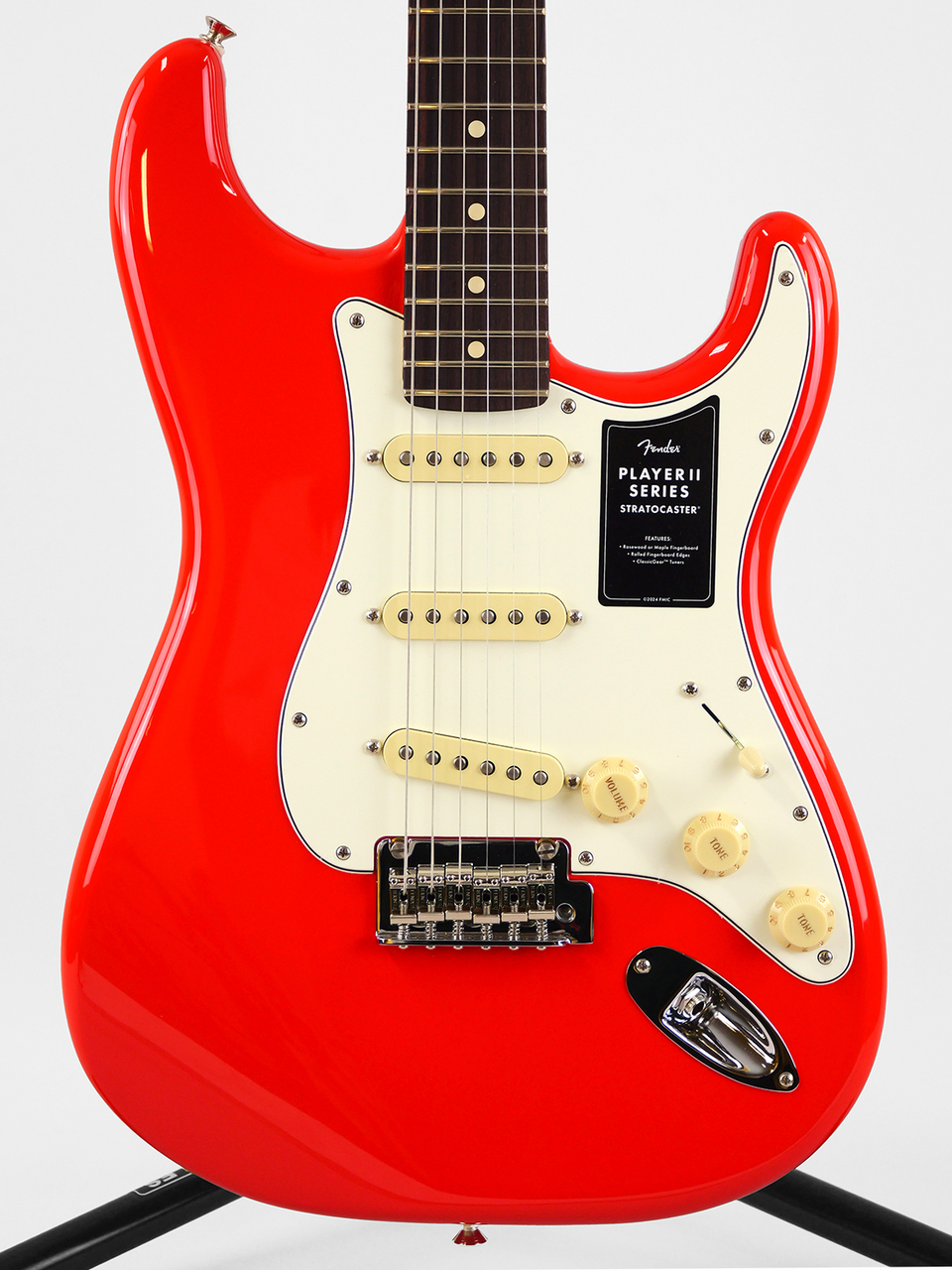 Fender Player II Stratocaster (Coral Red)（新品/送料無料