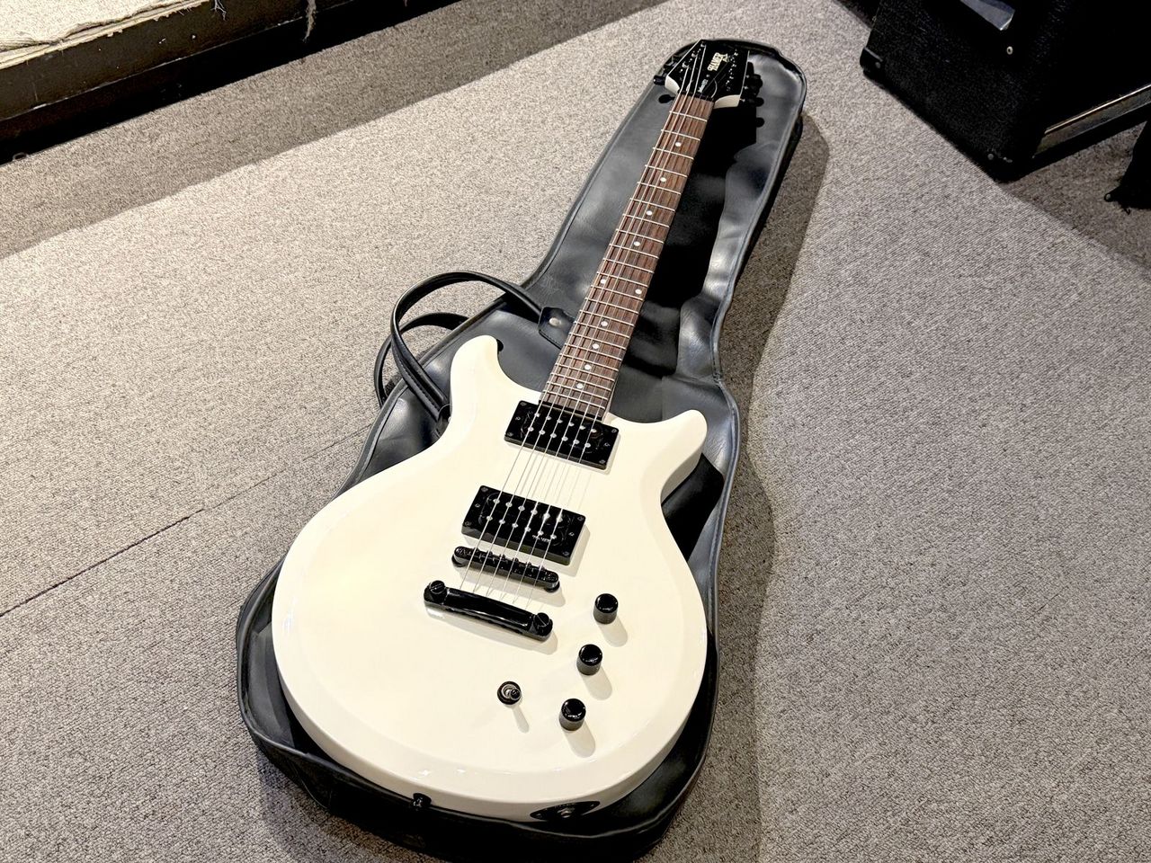 HAMER XT Series エレキギター - Sunburst メルカリ Serise 高額買取
