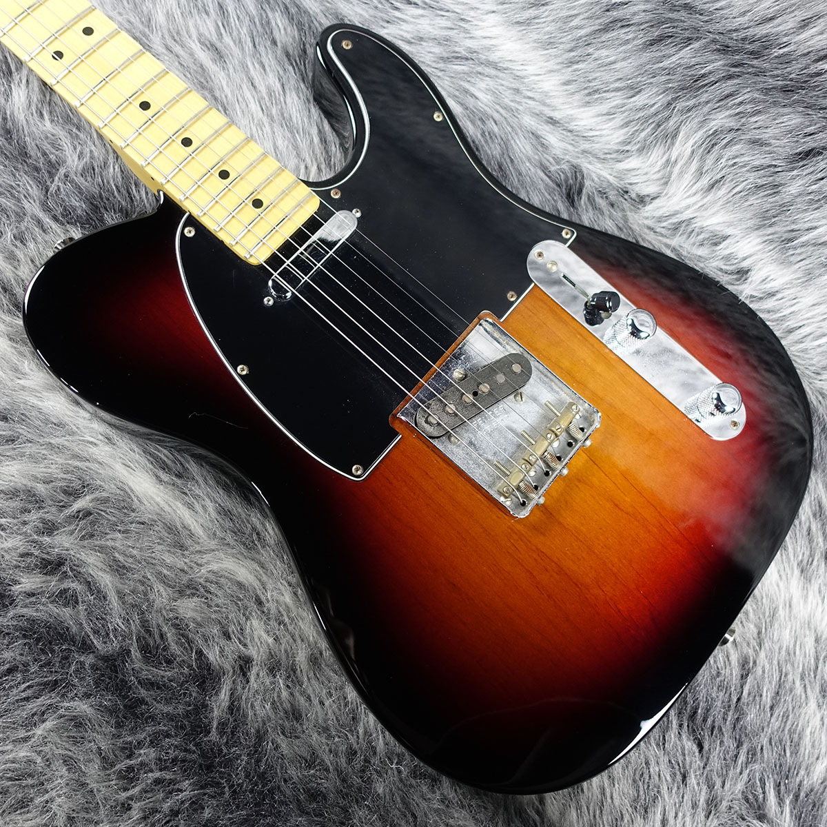 Fender USA Telecaster サンバースト ハードケース付き Fender American Special Telecaster 3-Color Sunburst（中古/送料無料