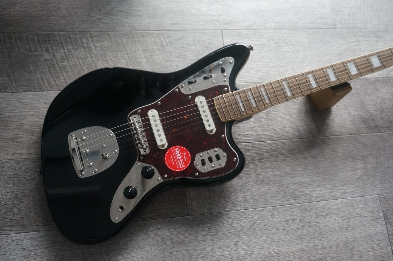 Squier by Fender Classic Vibe '70s Jaguar - Black - （新品）【楽器