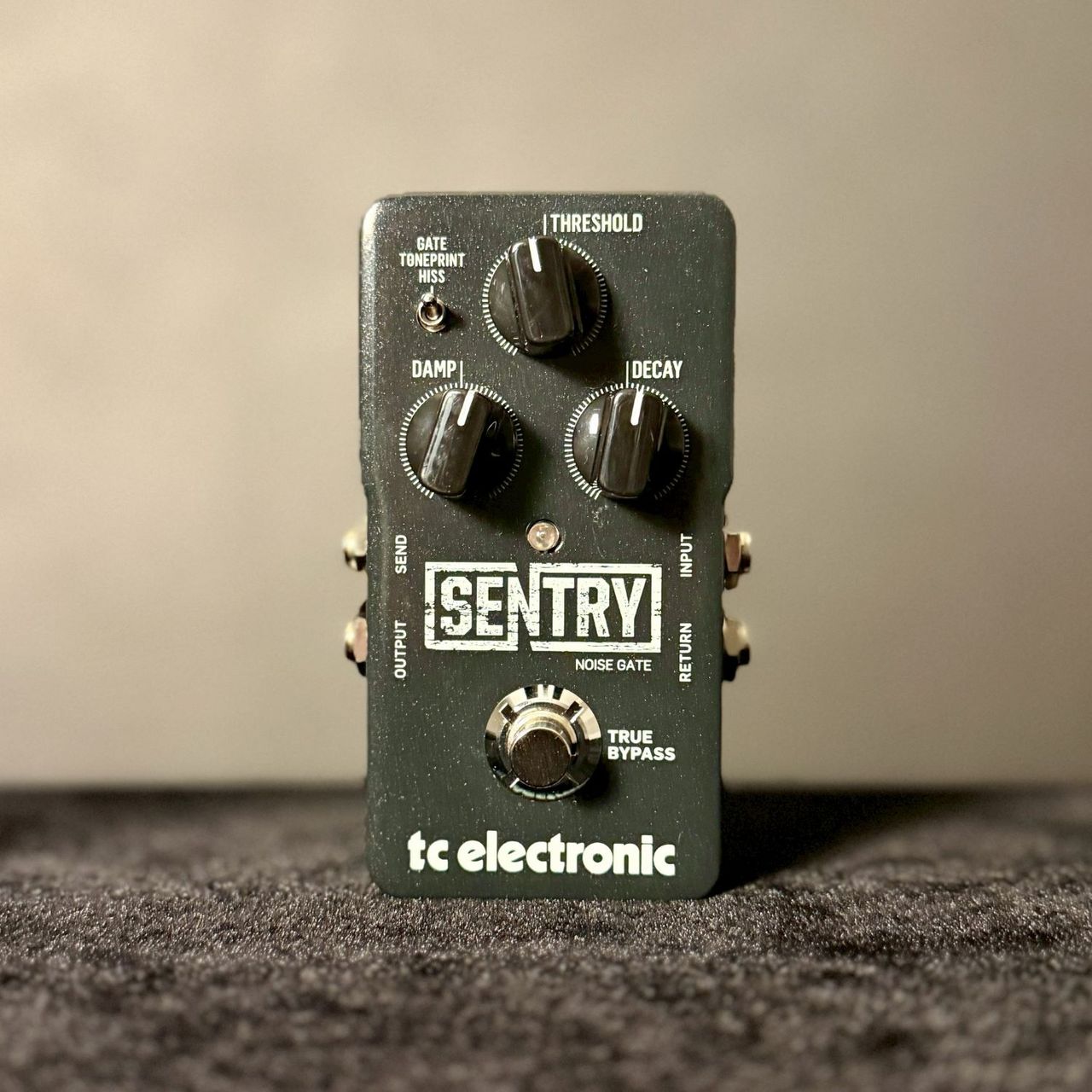 TC Electronic | Product | SENTRY NOISE GATE