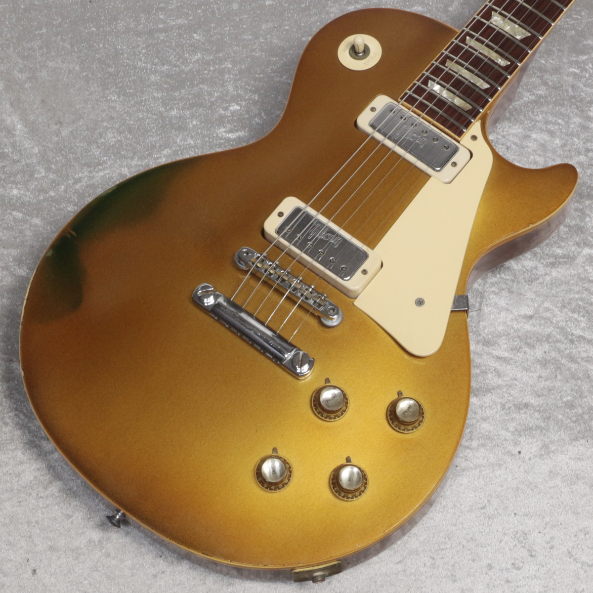 Gibson Les Paul Deluxe 1972 Gold Top 【新宿店】（中古/送料無料