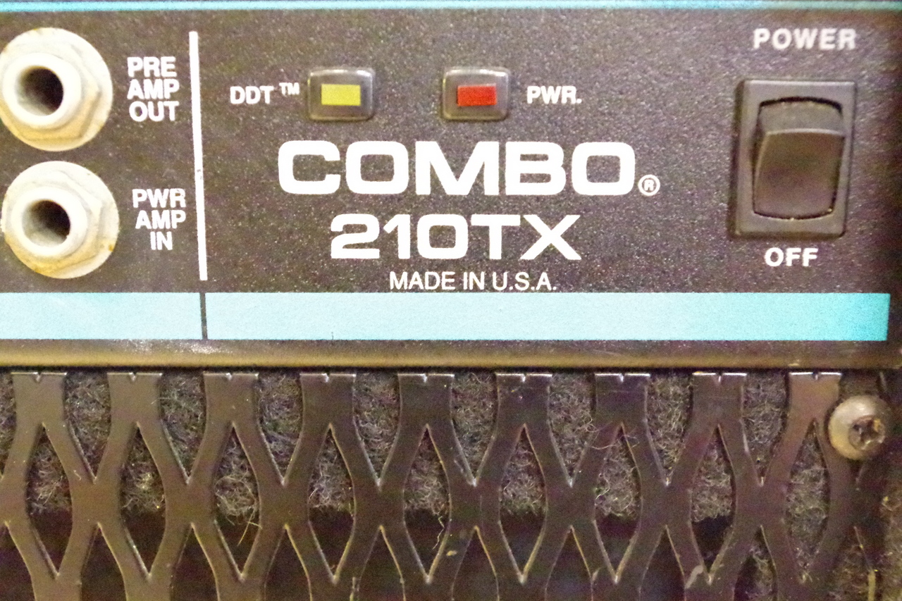 PEAVEY COMBO210TX ベーストランジスタアンプ USA製【加納店】（中古