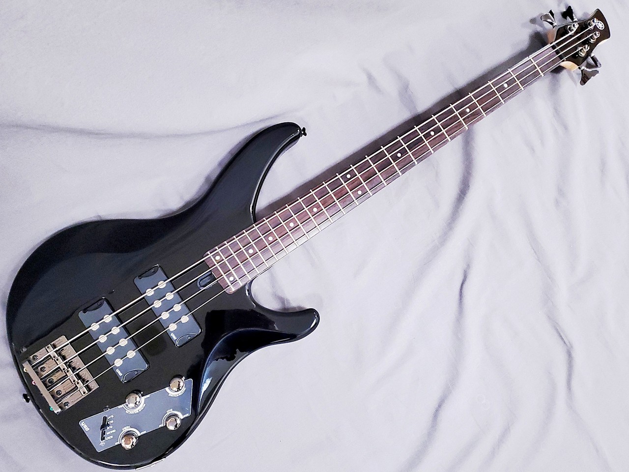 YAMAHA TRBX304 ブラック(BL)（新品）【楽器検索デジマート】