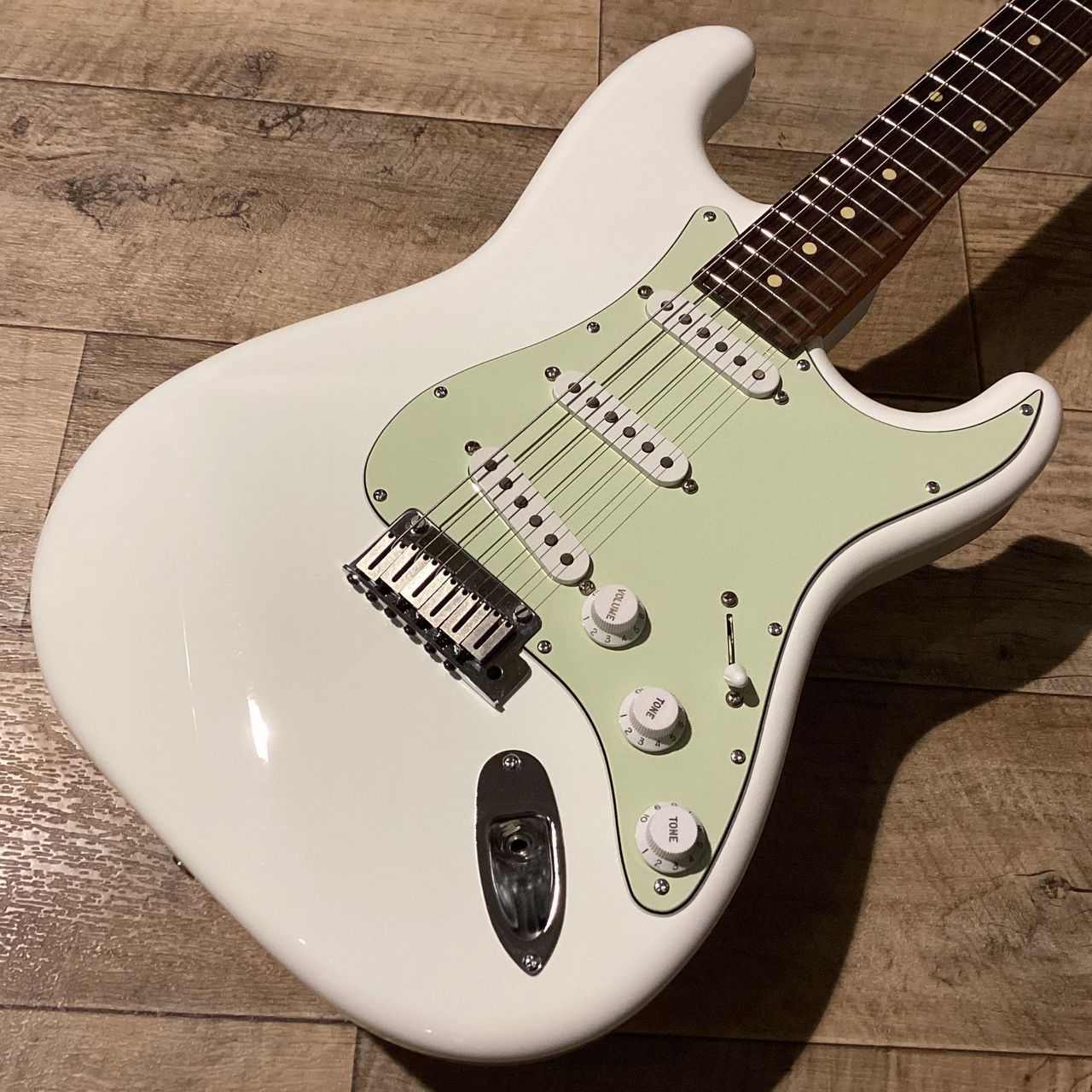 ギター ATELIER Z L.E.S. Special ATELIER Z L.E.S. Special (Lower East Side) / WH | ワタナベ