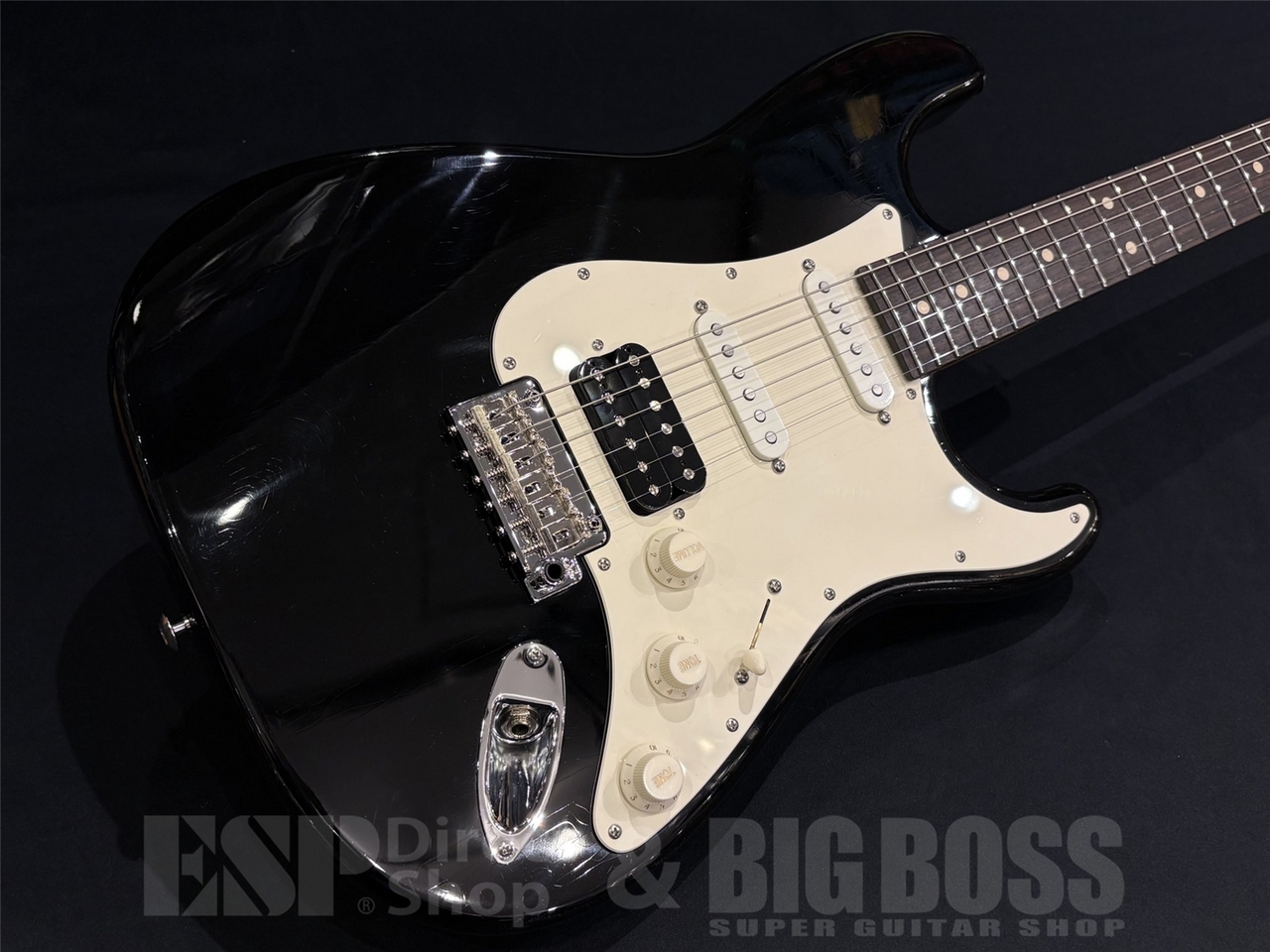 Suhr Classic S エレキギター ブラック HSS Suhr Classic S Antique / Black/R HSS（新品/送料無料）【楽器検索