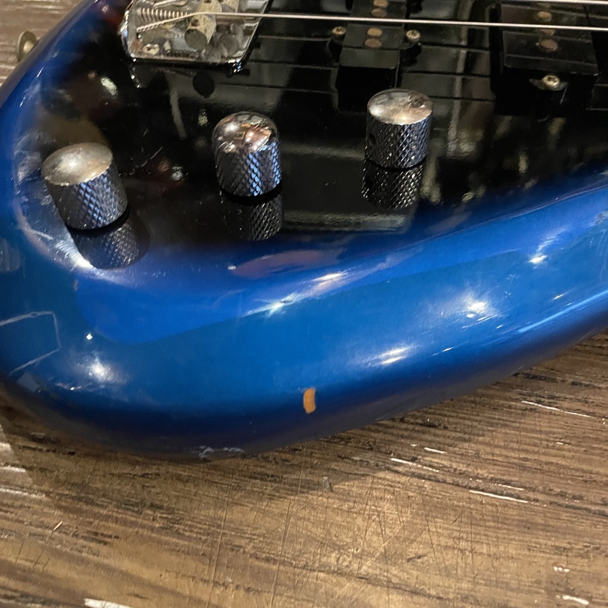 AriaProⅡ AVANTE seriesエレキベース ブルー アクティブPU AriaProⅡ AVANTE seriesエレキベース ブルー アクティブPU AriaProⅡ