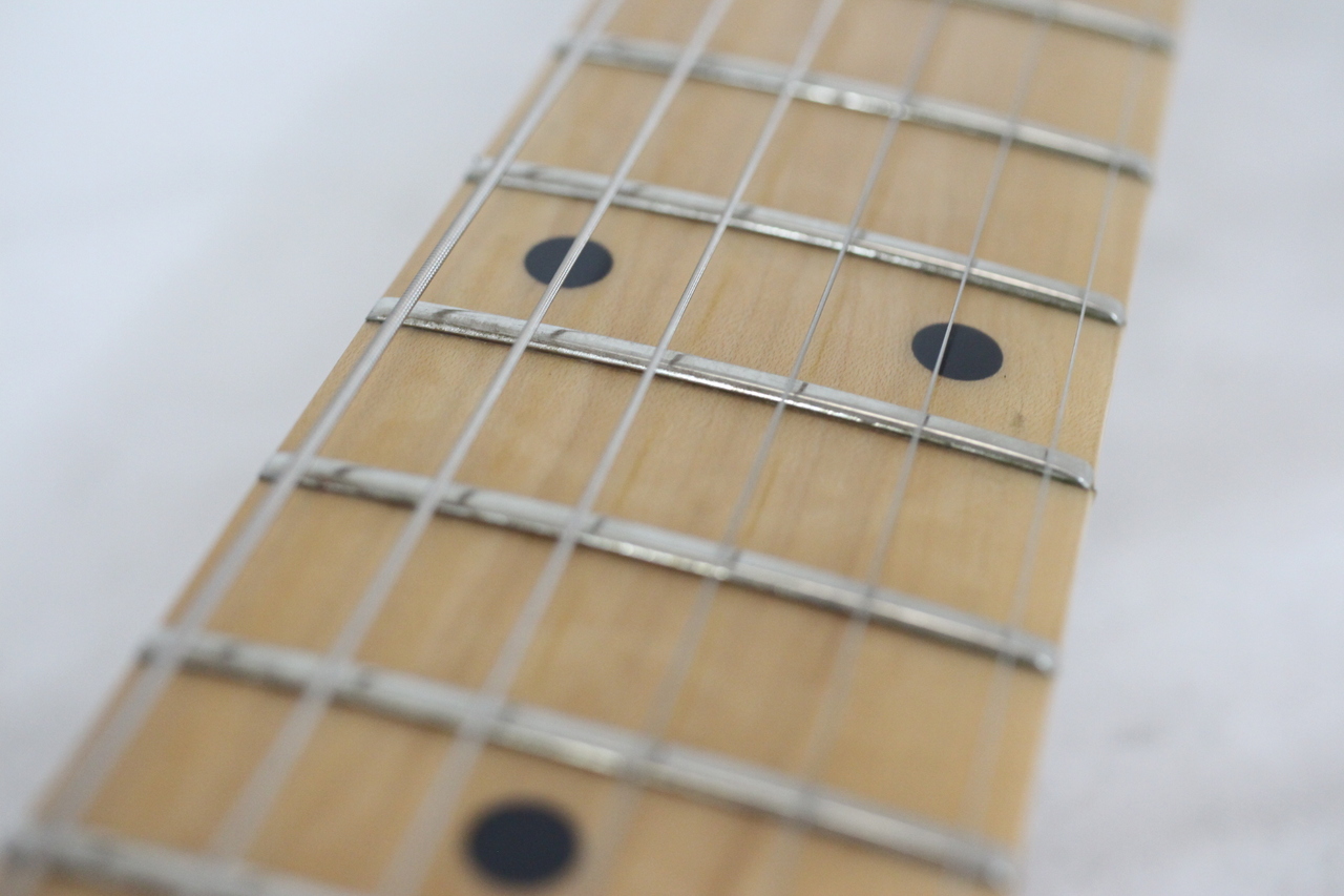 美品 Schecter NV-III-24-BW エレキギター SCHECTER NV-III-24-BW（中古）【楽器検索デジマート】