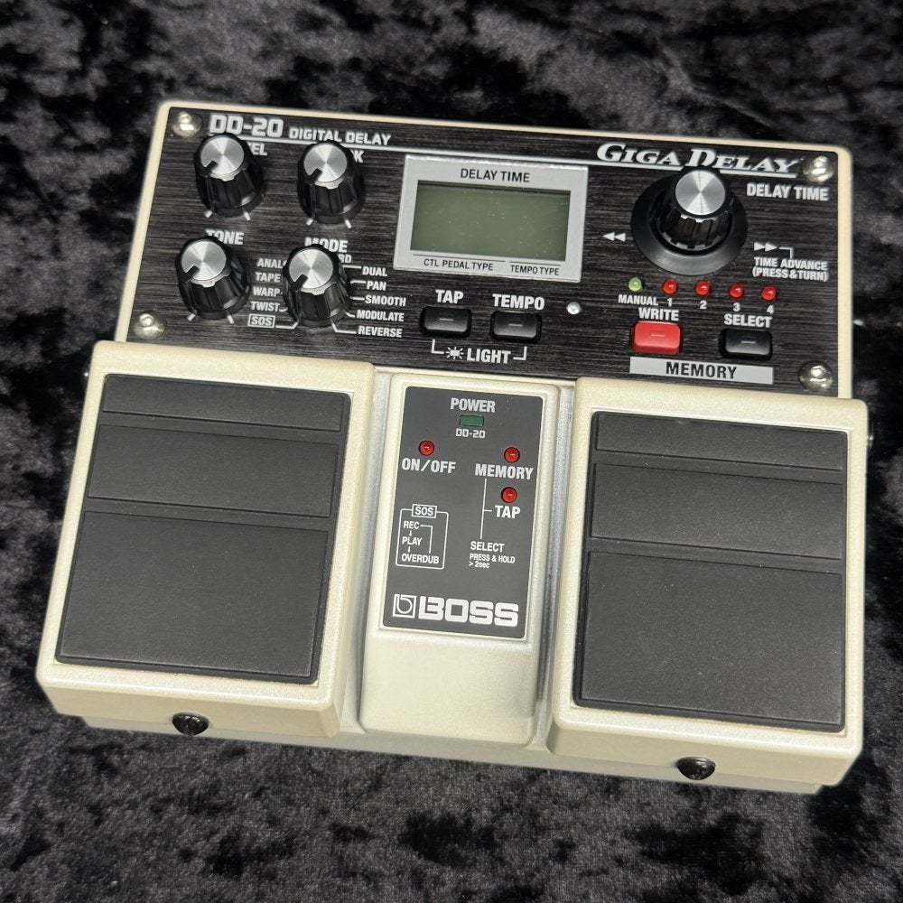 【販売完了品】BOSS DD20 Giga Delay　LOOPER BOSS DD-20 / Giga Delay 【新宿店】（中古）【楽器検索デジマート】