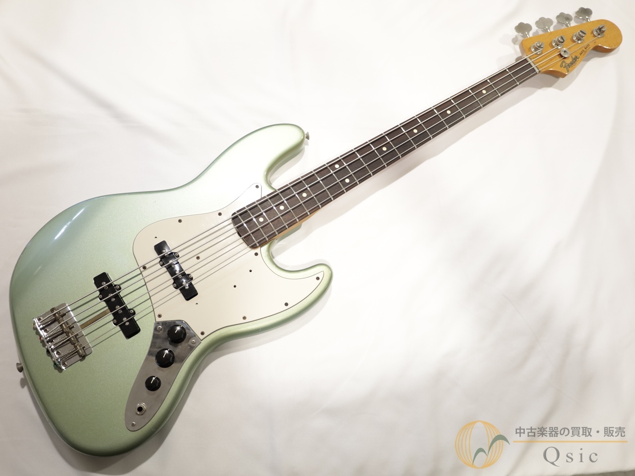 ベース Fender American Vintage 62 Jazz Bass Fender American Vintage 62 Jazz Bass 【返品OK】[TM293]【神戸店在庫