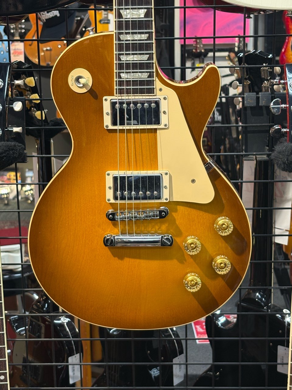 Gibson 【1996年製】Les Paul Standard Honeyburst【4.24kg】3Fフロア