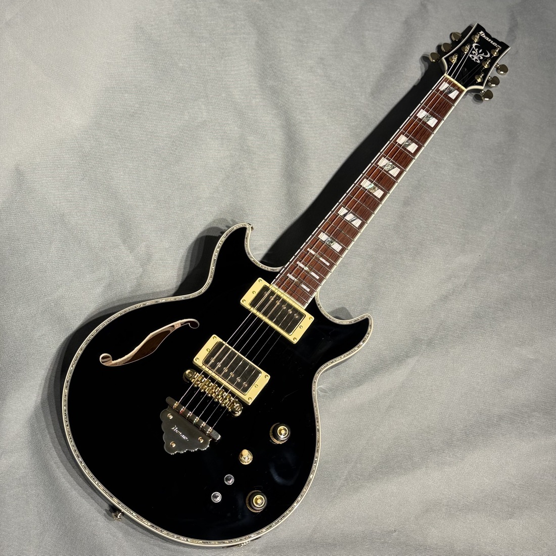 ギター Ibanez AR520H BK Ibanez AR520H-BK ｜イケベ楽器店オンラインストア