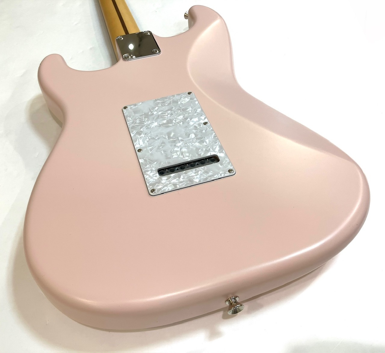 Fender Made in Japan FSR Hybrid II Stratocaster HSS / Satin Shell