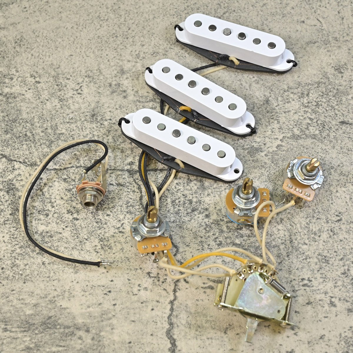 Raw vintage RV-5661 NA ストラト ピックアップ 3個セット (生産終了