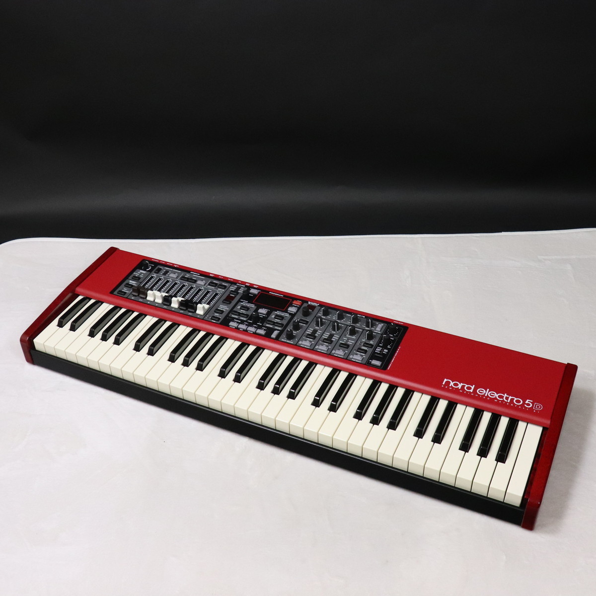 CLAVIA NORD ELECTRO 5D 61 【梅田店】（中古/送料無料）【楽器検索