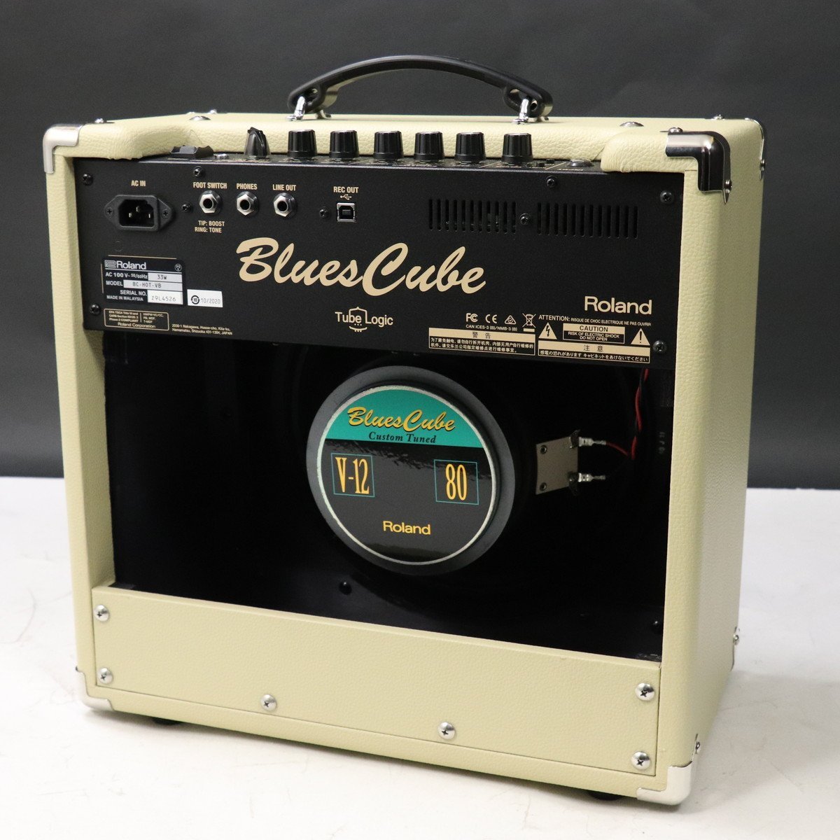 ROLAND Blues Cube Hot フットスイッチ付き Roland Blues Cube Hot 30-watt 1 x 12-inch Combo Amp
