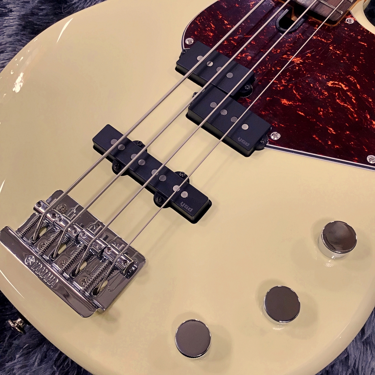 ベース YAMAHA BBP34 VW YAMAHA BBP34 VW ビンテージホワイト エレキベース 4.18kg