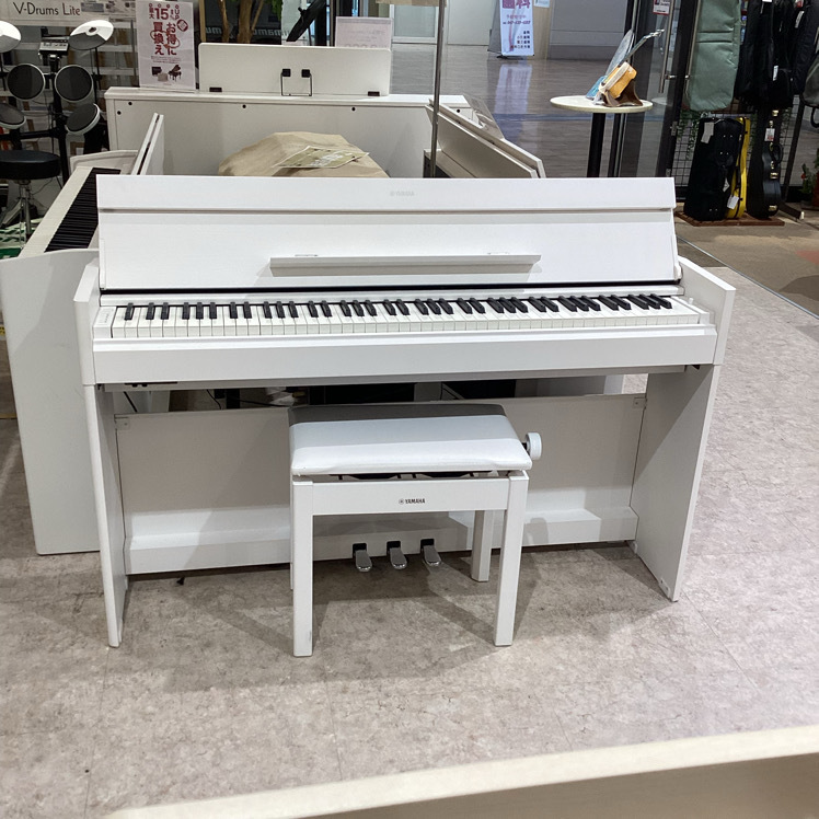 YAMAHA 電子ピアノ　2012年製　美品 2012年製 YAMAHA 電子ピアノ 入荷しました