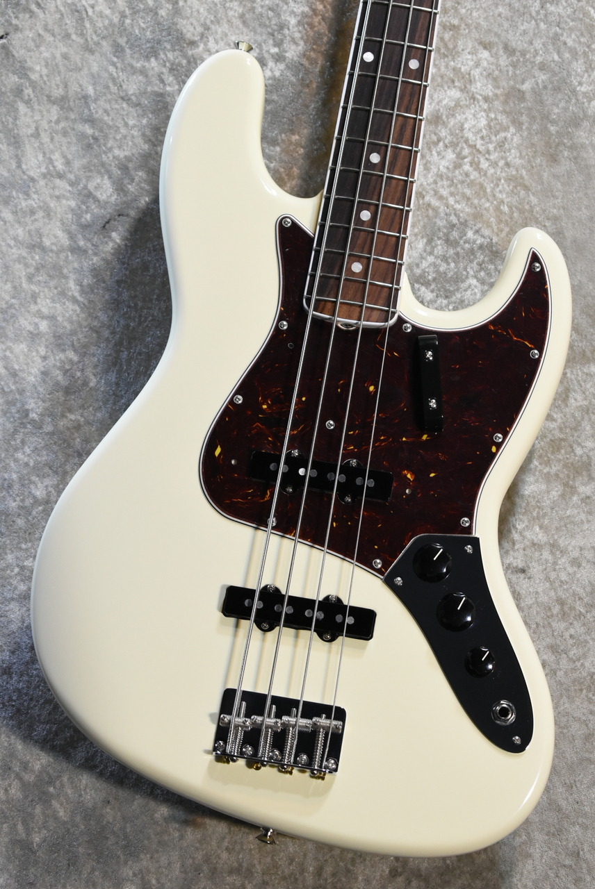 Fender American Vintage II 1966 Jazz Bass -Olympic White