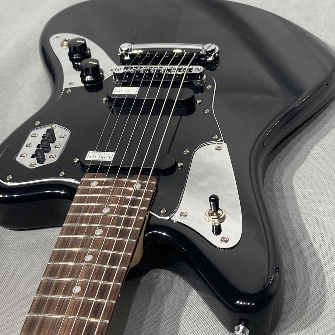SCHECTER AR-07 BLK/R Black ≪ 約4.2kg ≫ （新品）【楽器検索