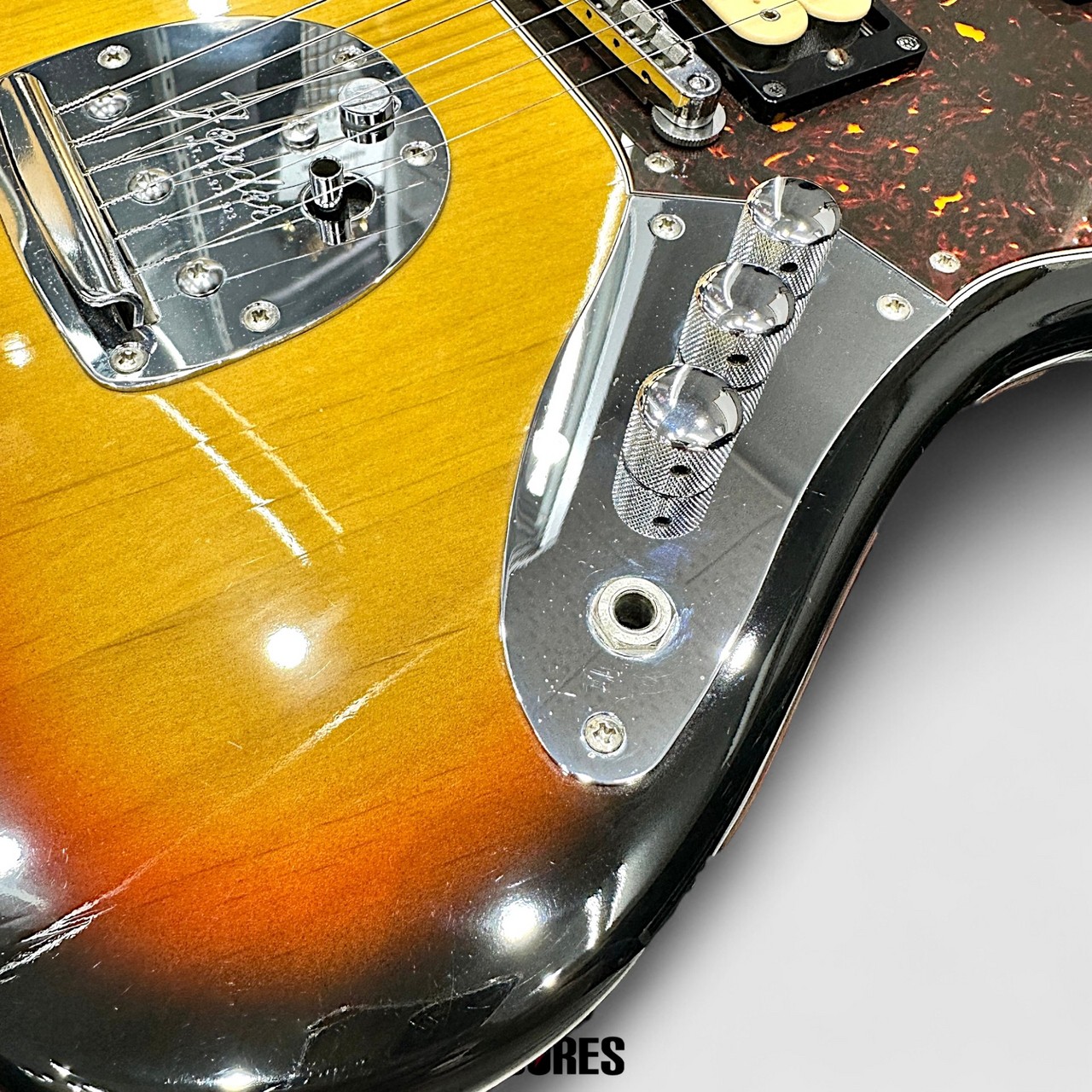 Fender Japan JG-66-98D 3TS カートコバーン仕様（中古）【楽器検索
