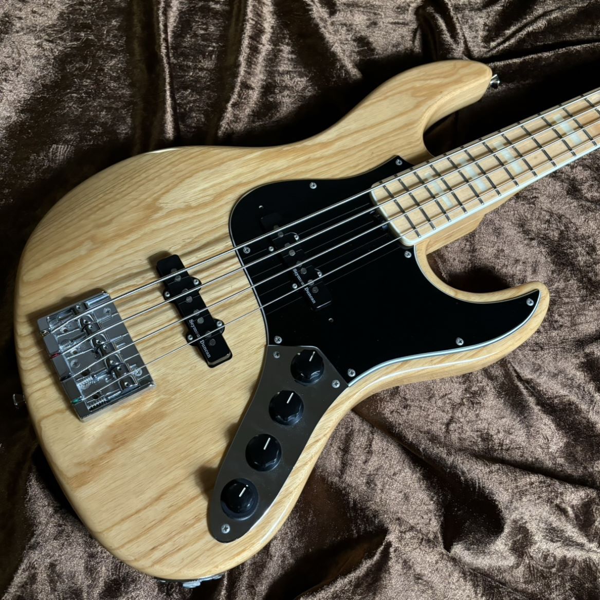 定価14万円】エレキベース エドワーズ E-AM-135AS