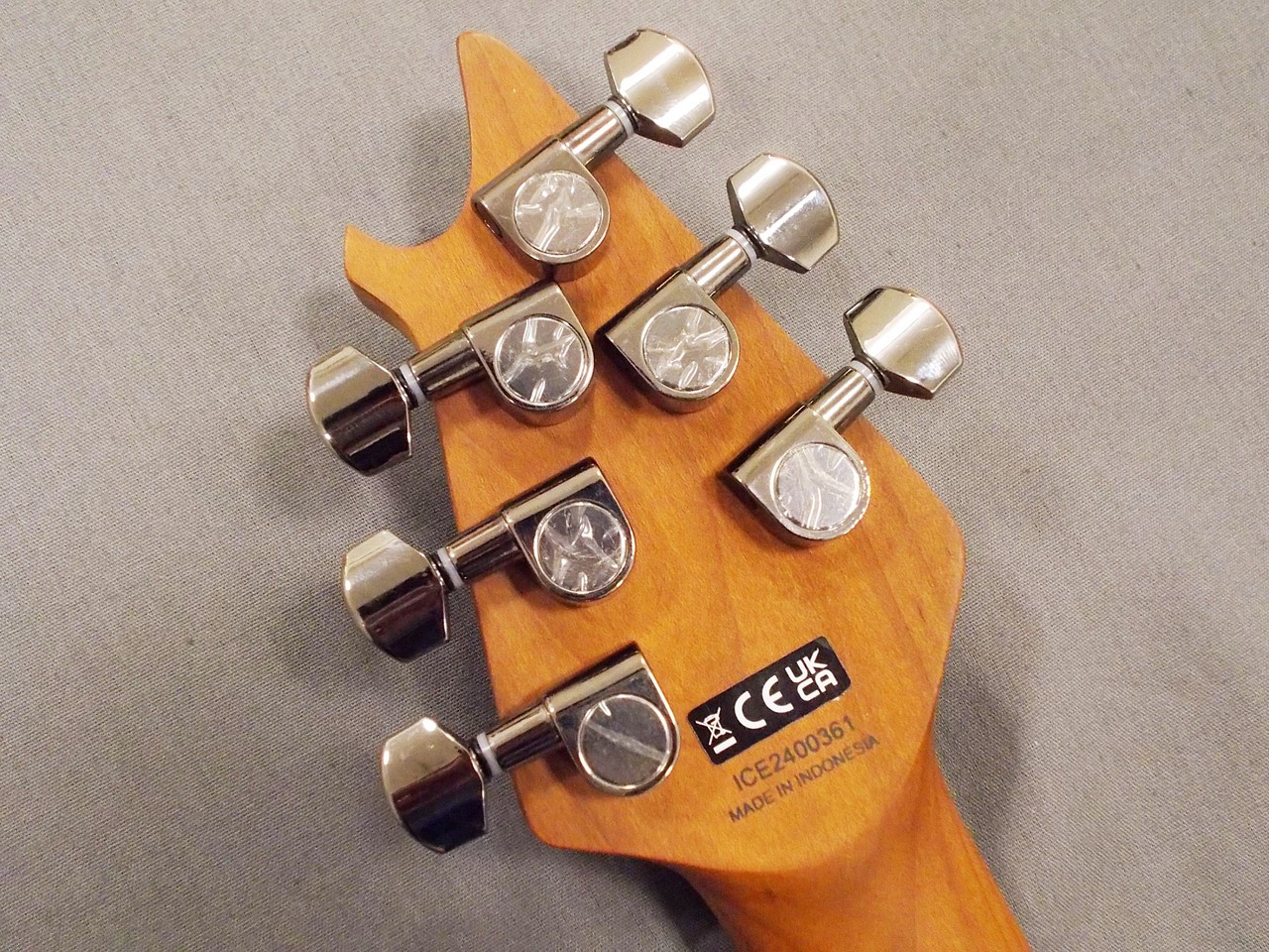 Wolfgang Standard ヴァンヘイレン D-Tune付き EVH Wolfgang WG Standard T.O.M新登場｜エディ・ヴァン
