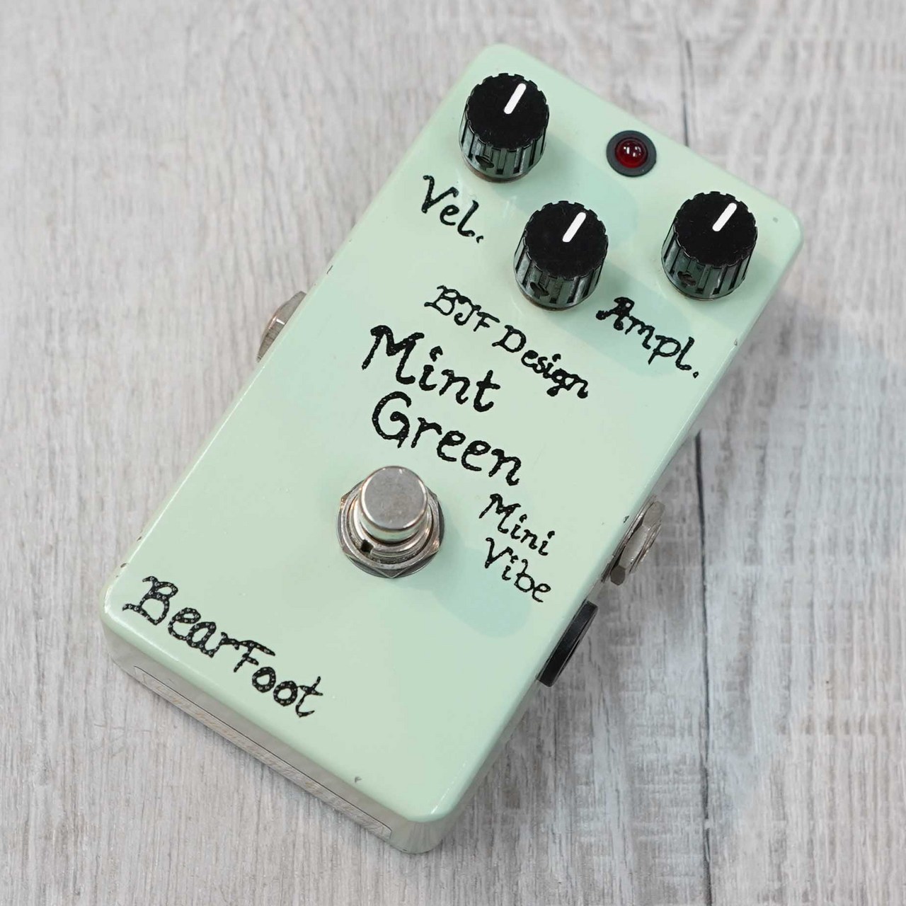 Bearfoot Mint Green Mini Vibe