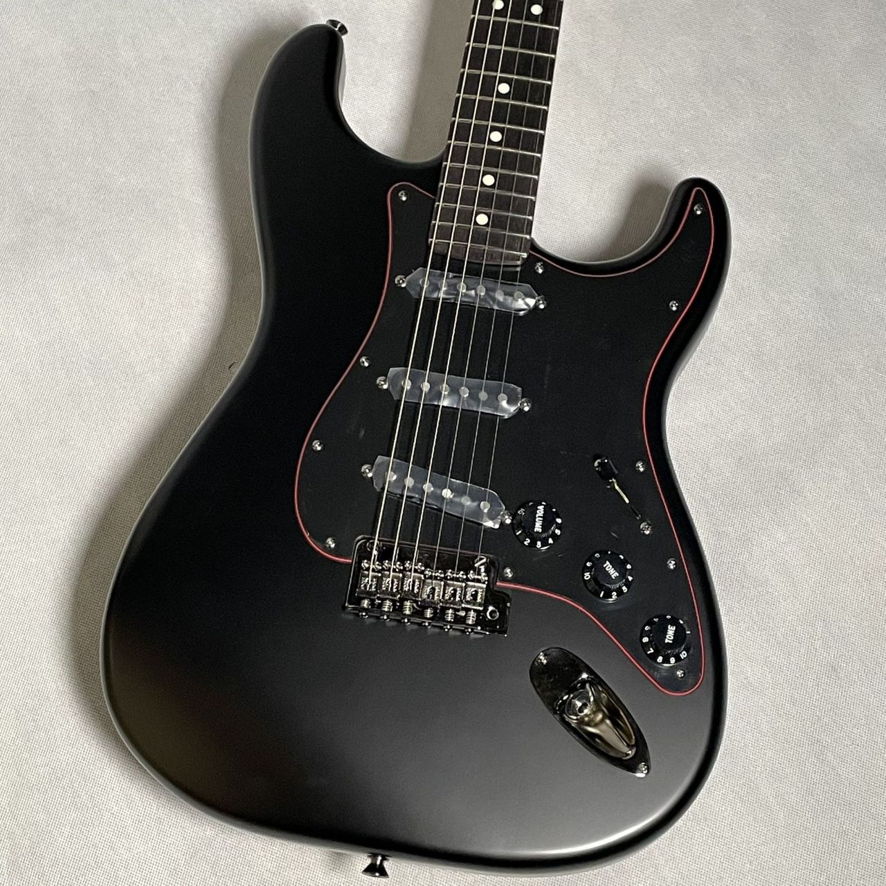 Fender Made in Japan Limited Hybrid II Stratocaster Noir