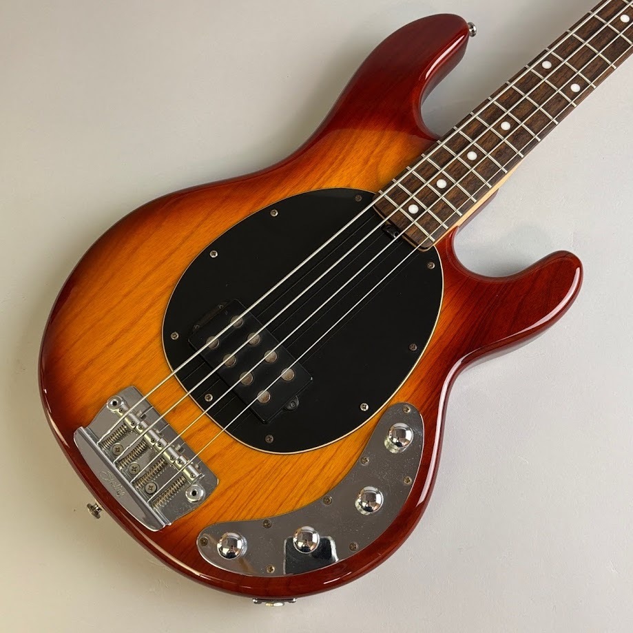 Sterling by MUSIC MAN RAY34/R