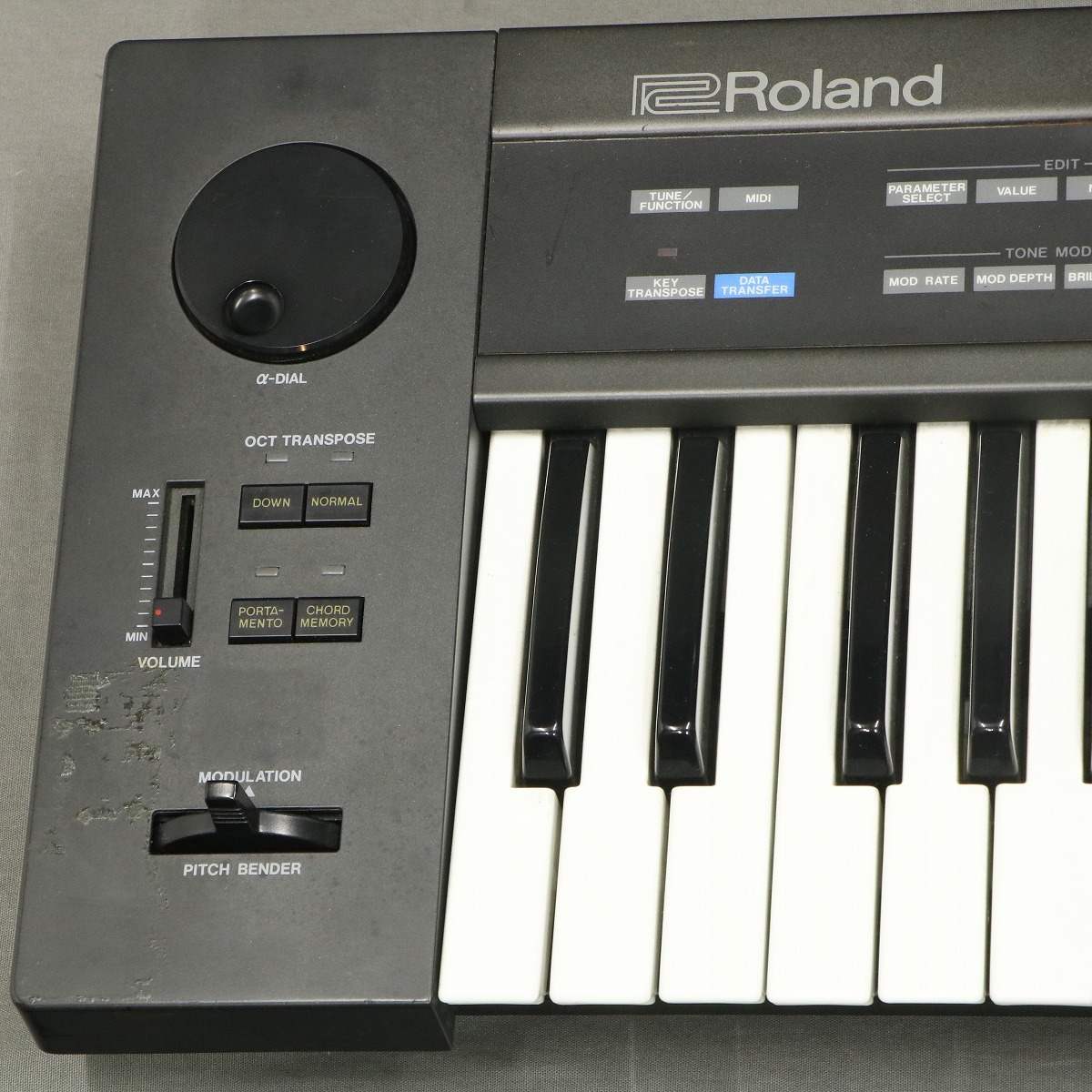 Roland ALPHA JUNO2 【御茶ノ水本店】（中古/送料無料）【楽器検索