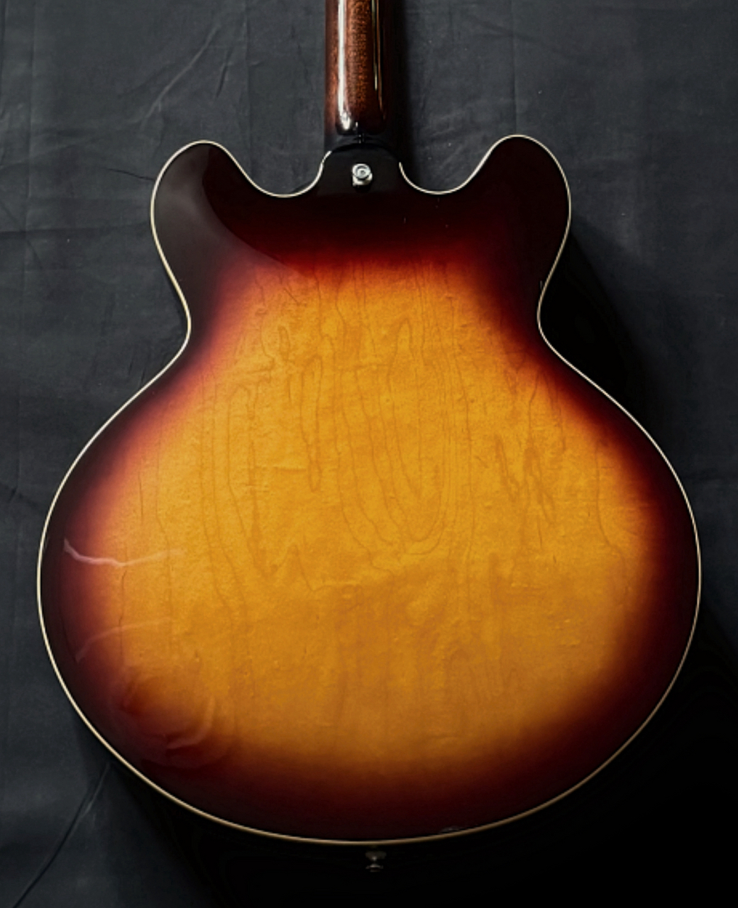 Archtop Tribute AT135STP（中古）【楽器検索デジマート】
